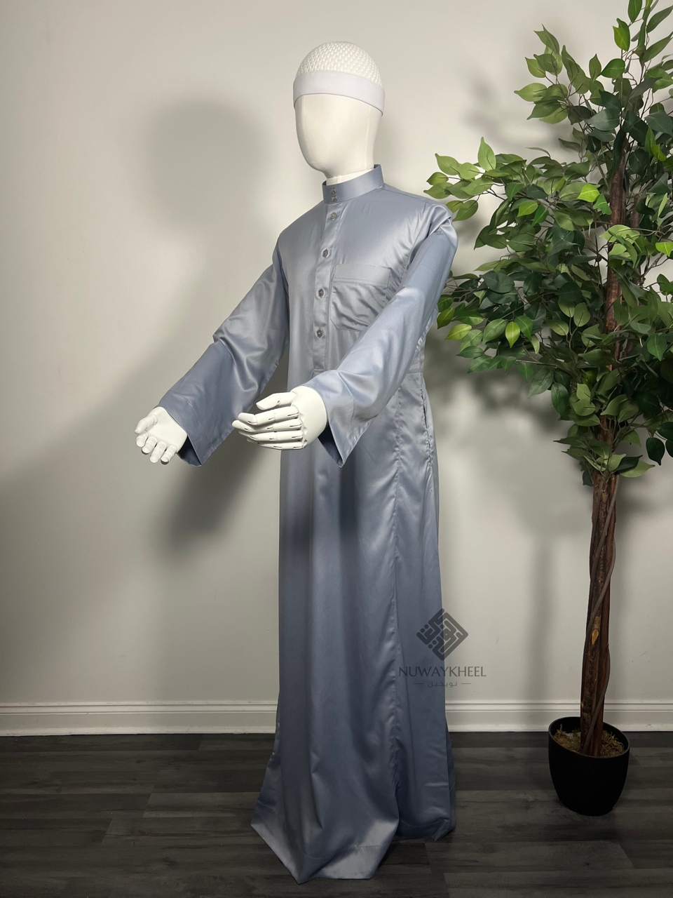 Saudi Qamis - Satin Fabrics